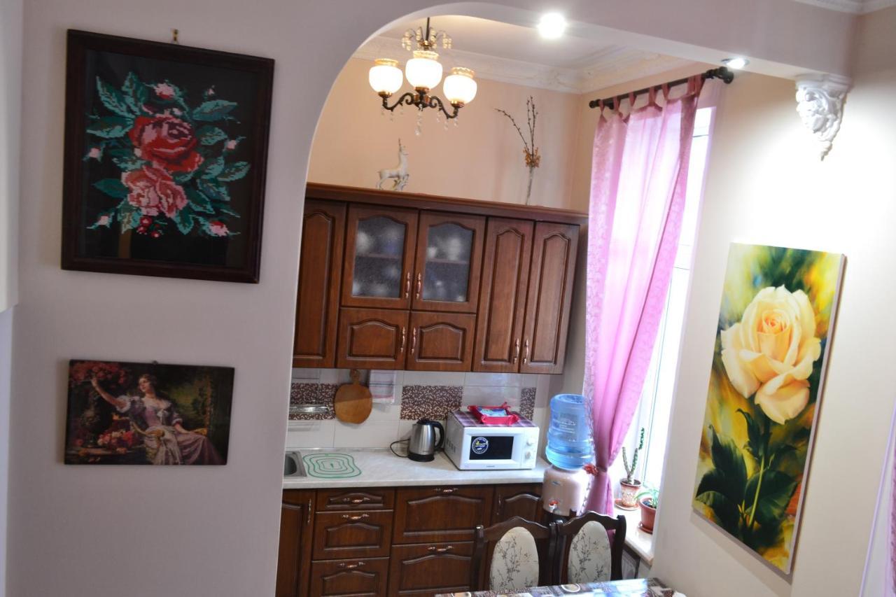 Apartment On Shevchenka Boulevard Ternopil Exterior foto