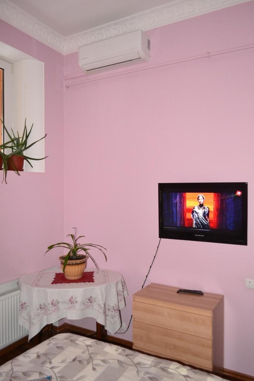 Apartment On Shevchenka Boulevard Ternopil Exterior foto